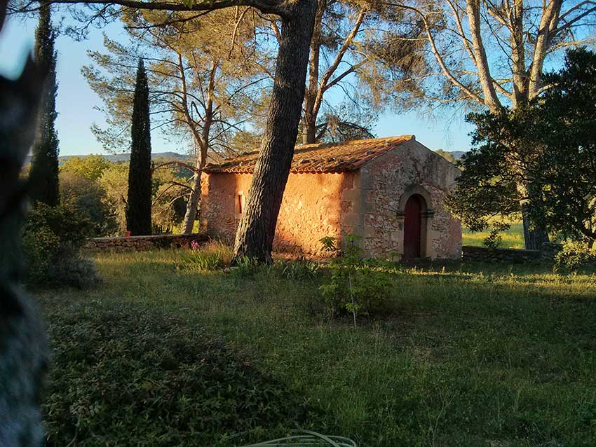 La chapelle du Domaine Saint-Antonin dans le caveau de laquelle est inhumé Annibal Thus. ©Domaine Saint-Antonin